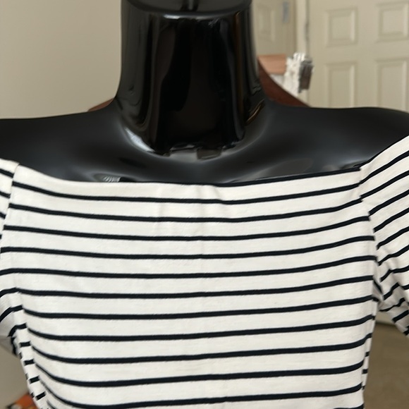 Striped Black and White Women's Top - Picture 3 of 7
